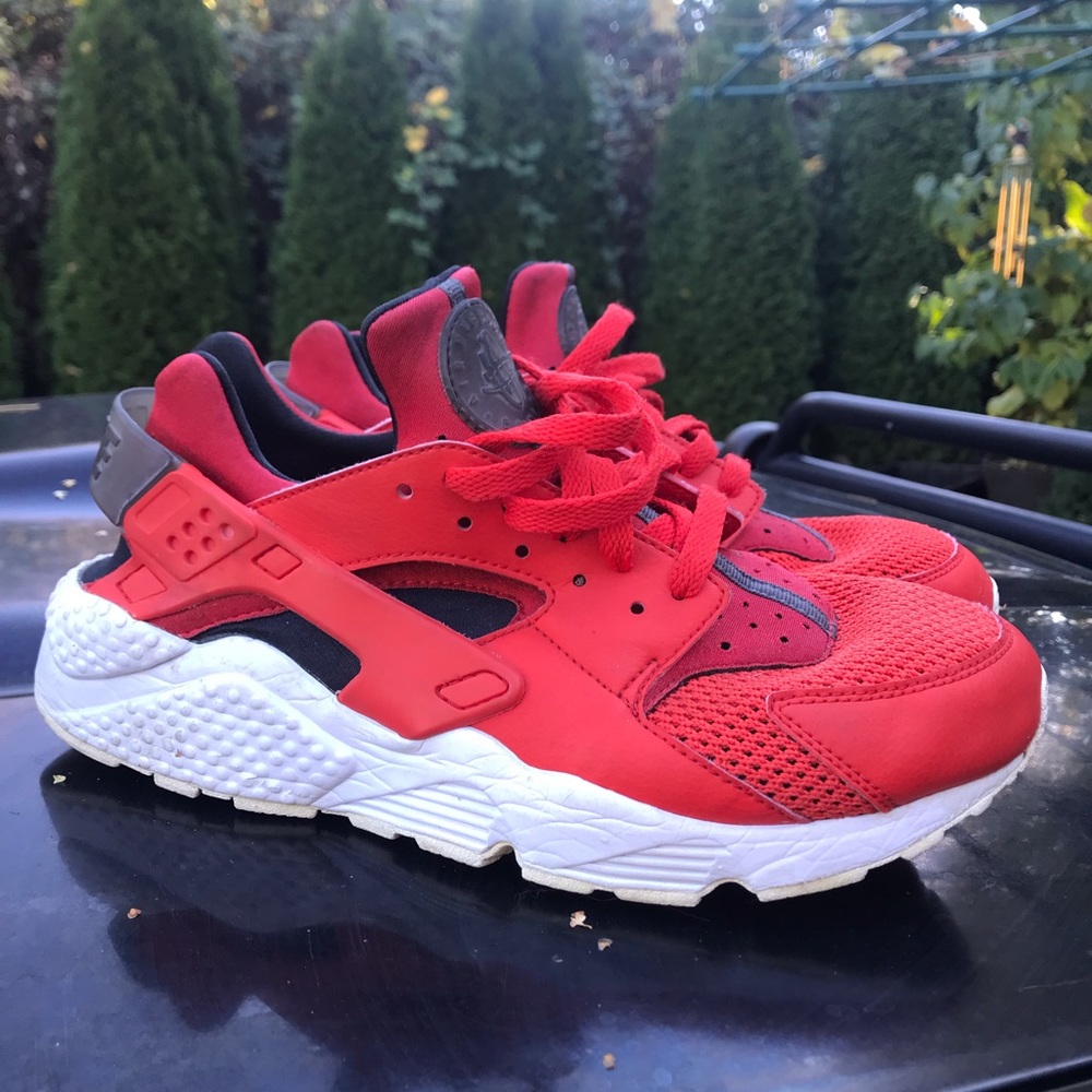 Nike huarache habanero red size 9.5